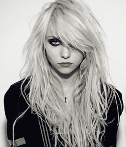 The-Pretty-Reckless.jpg
