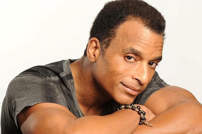 Jon-Secada.jpg