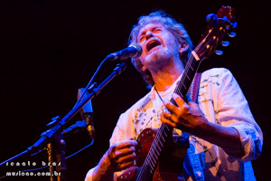 Jon_Anderson_2014.jpg