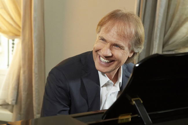 Richard_Clayderman_2022.jpg
