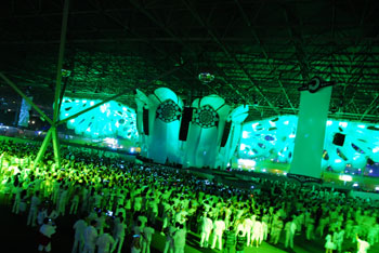 skol-sensation-2011.jpg